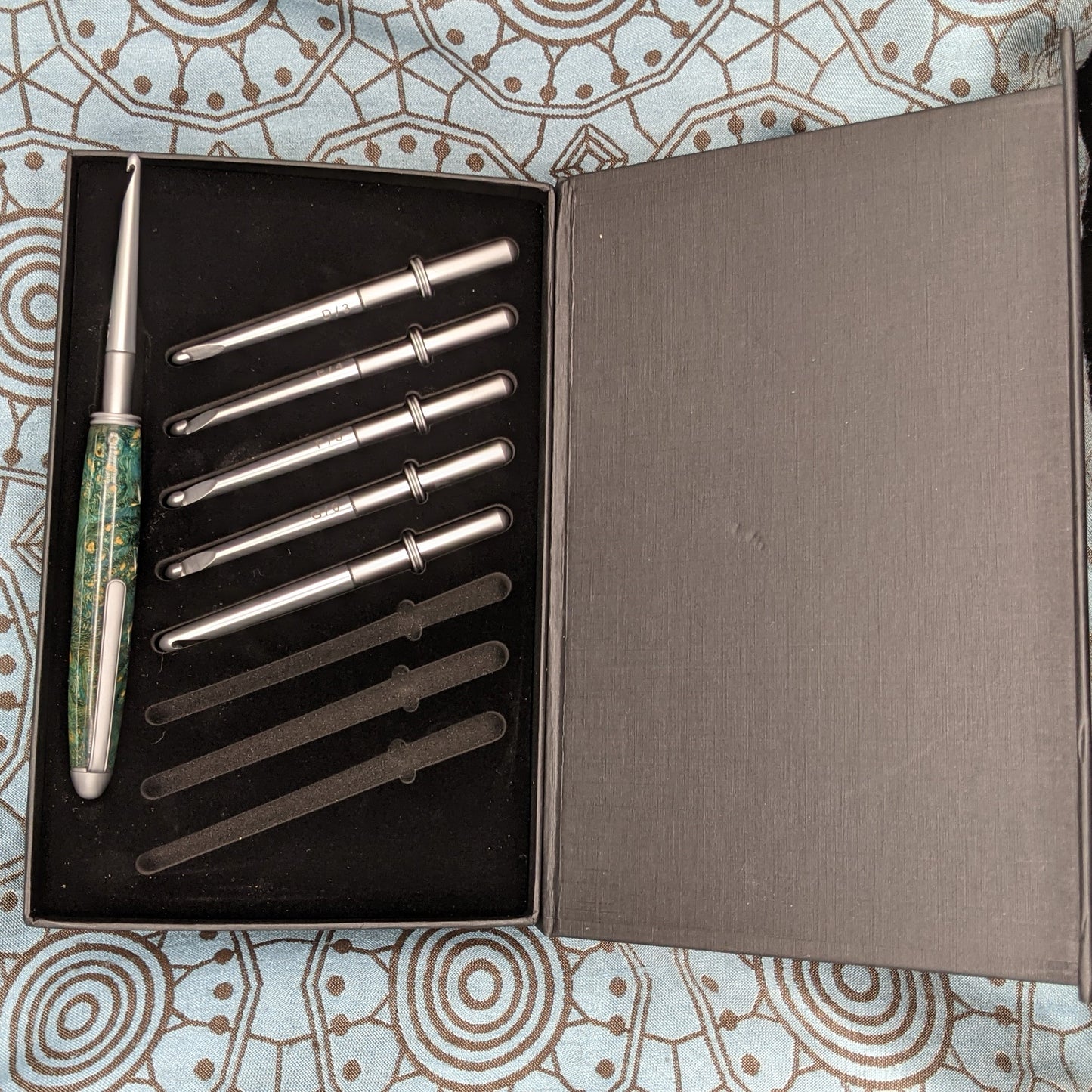 Crochet Hook Set